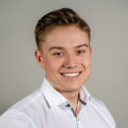 Hendrik Wieneke - Consultant